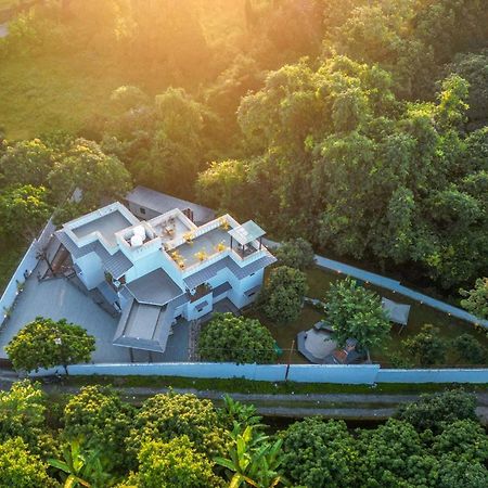 Villa Sierra Sky - Exquisite Elegant 4 Bedroom Villa Dehradun Ngoại thất bức ảnh