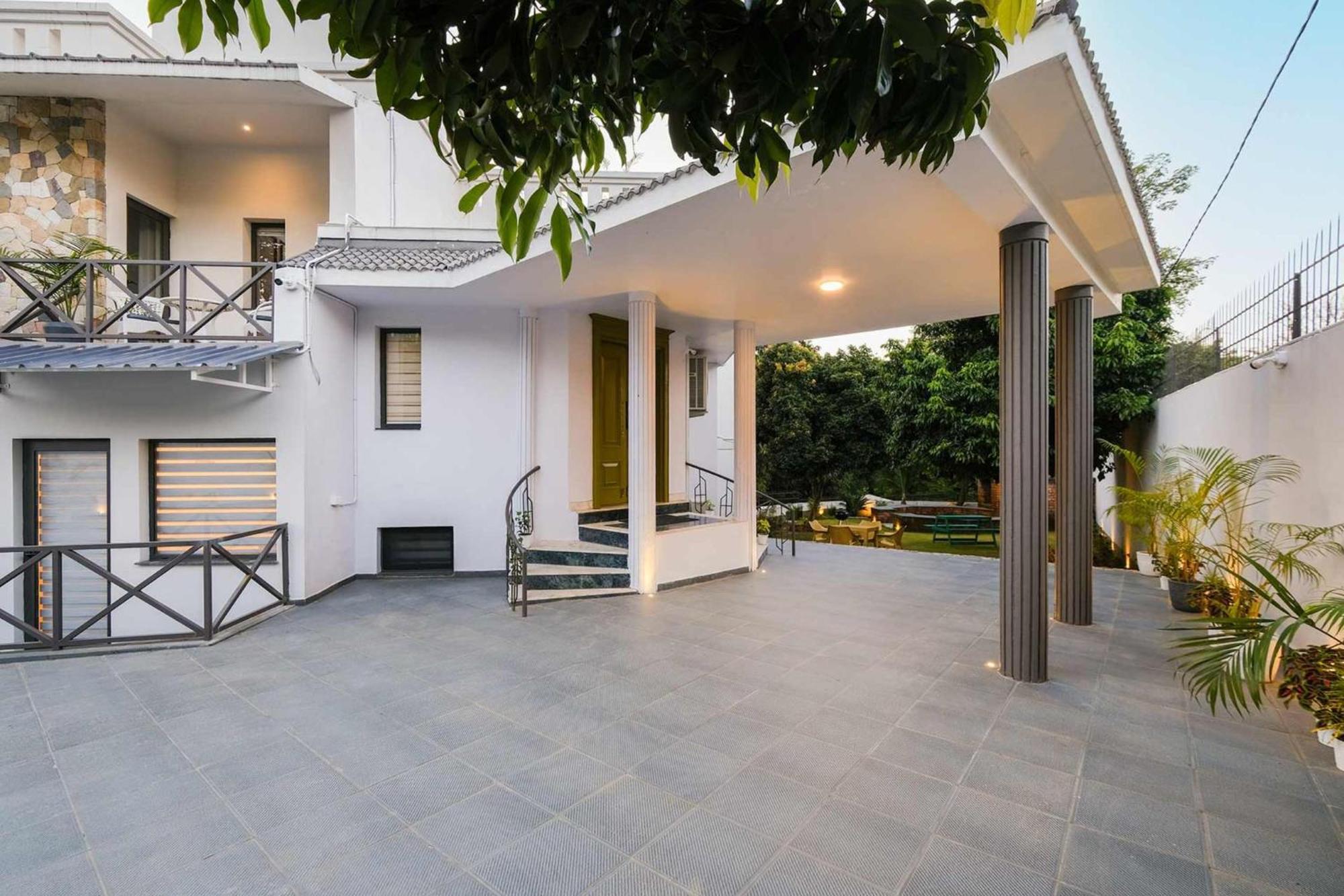 Villa Sierra Sky - Exquisite Elegant 4 Bedroom Villa Dehradun Ngoại thất bức ảnh