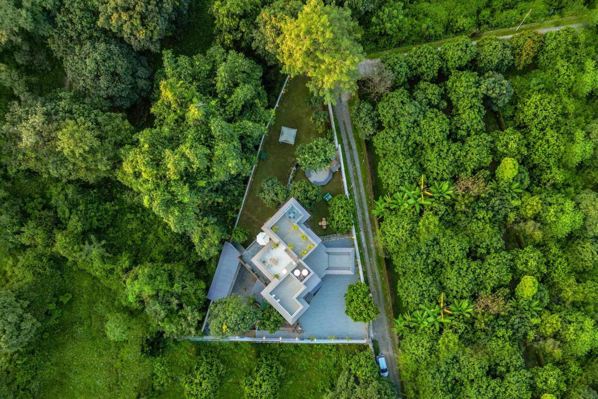 Villa Sierra Sky - Exquisite Elegant 4 Bedroom Villa Dehradun Ngoại thất bức ảnh