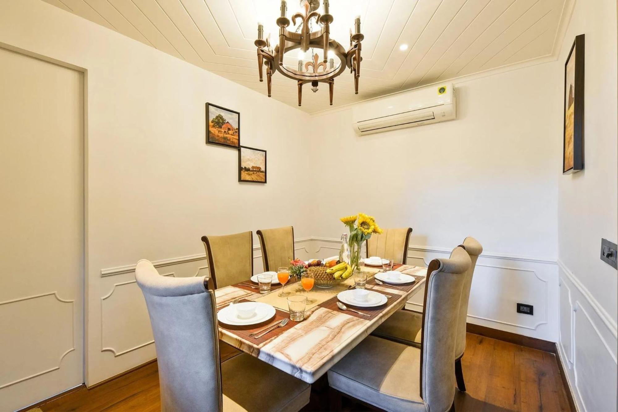 Villa Sierra Sky - Exquisite Elegant 4 Bedroom Villa Dehradun Ngoại thất bức ảnh